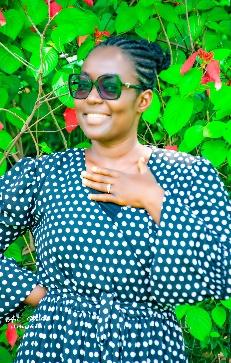 Ndunzi Diella MEKOYO Née LOUBAKI BADIKILA
